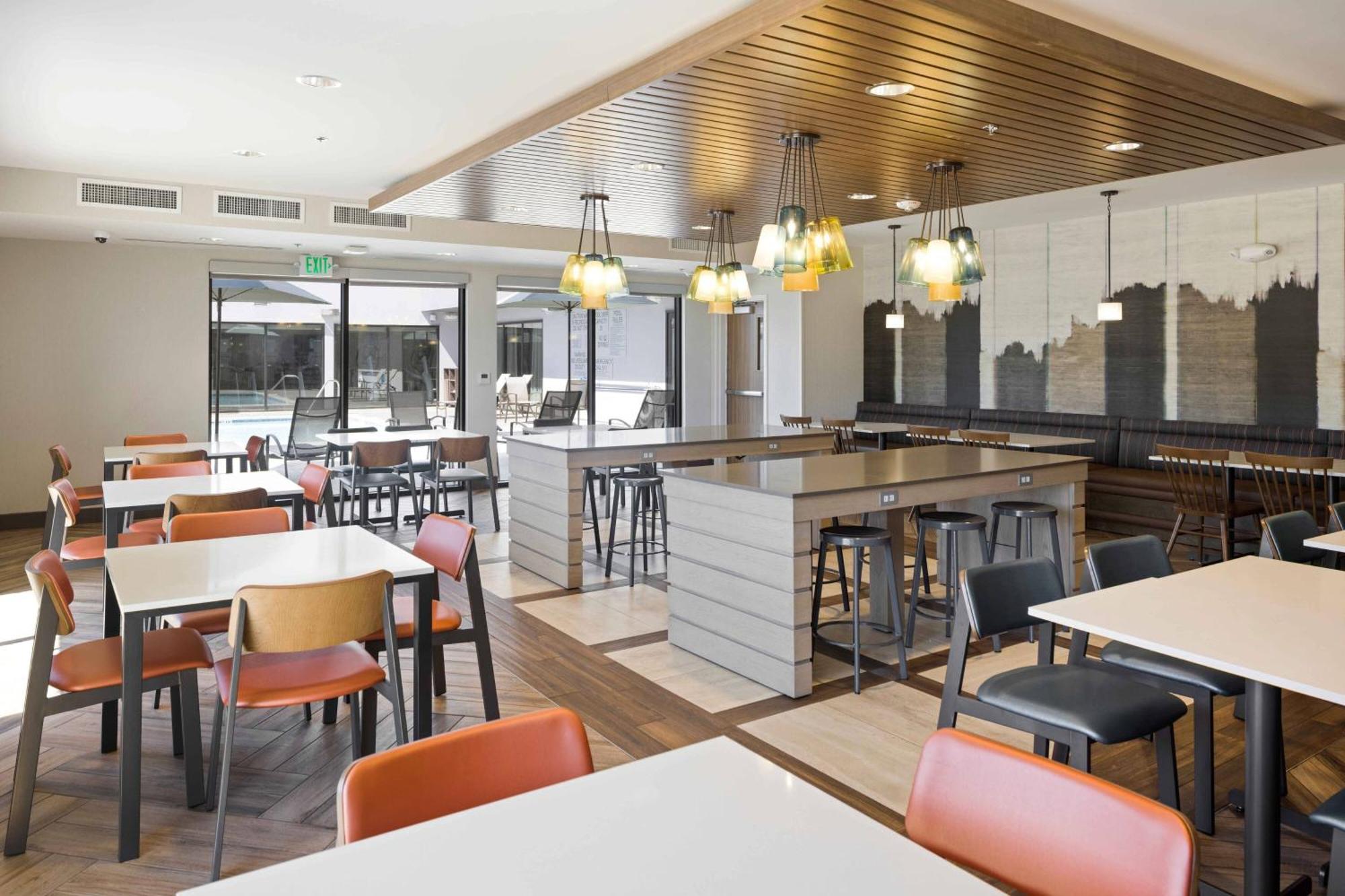 Fairfield Inn & Suites By Marriott San Diego Pacific Beach Ngoại thất bức ảnh