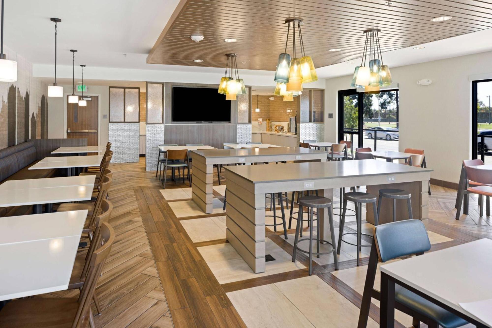 Fairfield Inn & Suites By Marriott San Diego Pacific Beach Ngoại thất bức ảnh