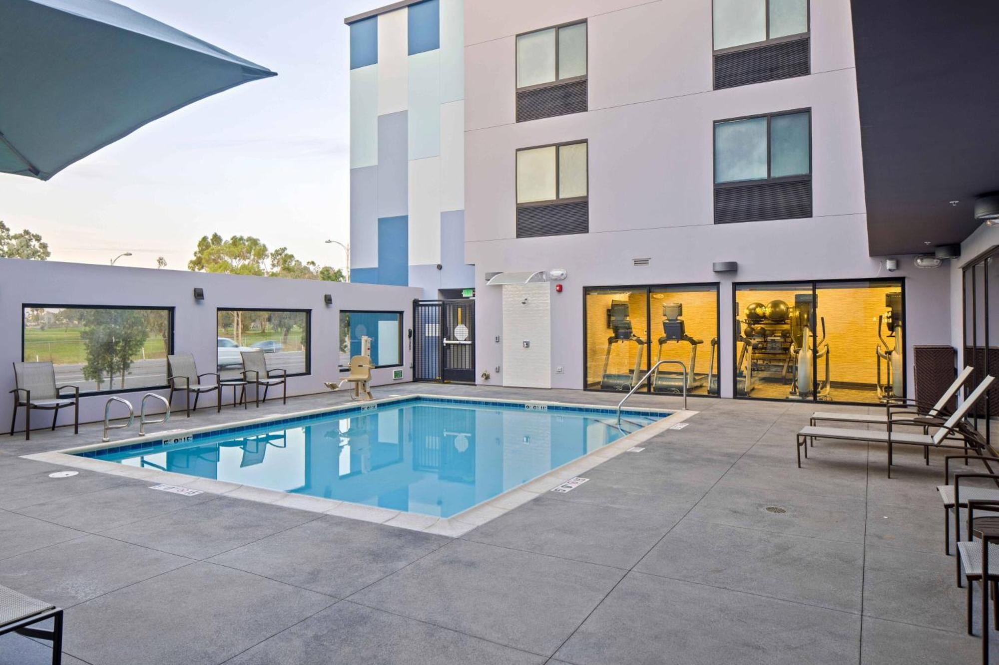 Fairfield Inn & Suites By Marriott San Diego Pacific Beach Ngoại thất bức ảnh