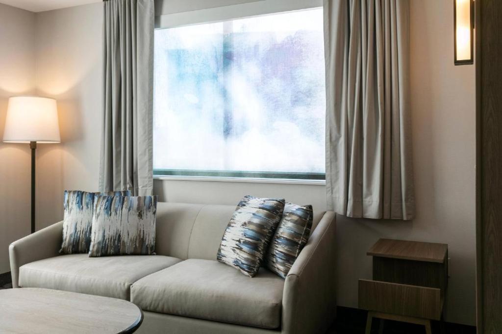 Fairfield Inn & Suites By Marriott San Diego Pacific Beach Ngoại thất bức ảnh
